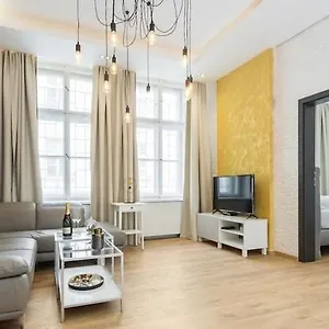 Wenceslas Square Luxury Apartment Prague