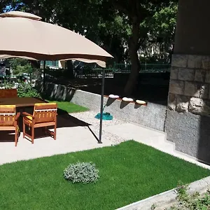 Garden Vanya Apartment Split